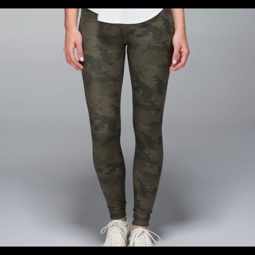 Lululemon Savasana Camo Fatigue Green Legging